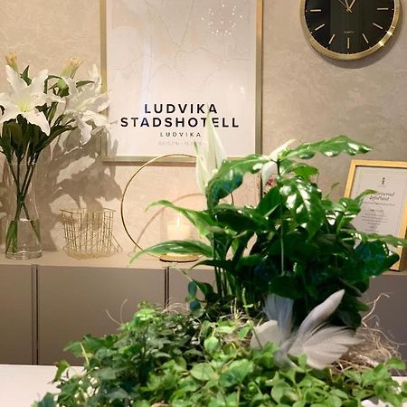 Ludvika Stadshotell エクステリア 写真